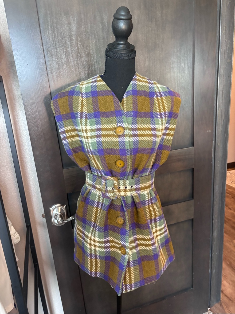 Vintage Plaid Belted Sleeveless Vest in Olive & Purple